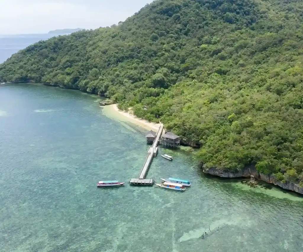 Labuan Bajo Airport to Harbor: The 2027 Liveaboard Arrival Guide