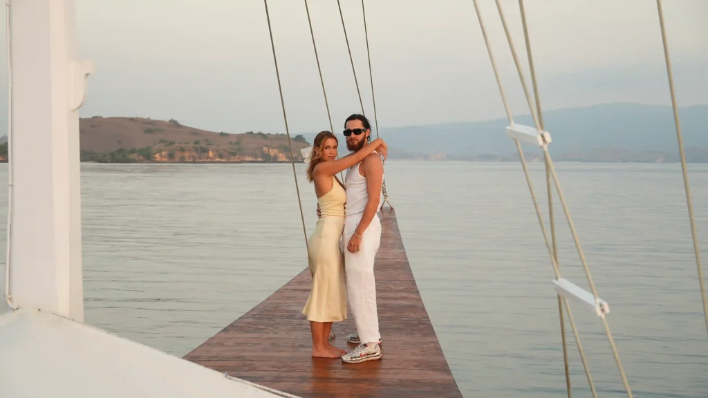 Family Liveaboard, Budget Liveaboard, or Honeymoon Liveaboard in Labuan Bajo? How to Choose
